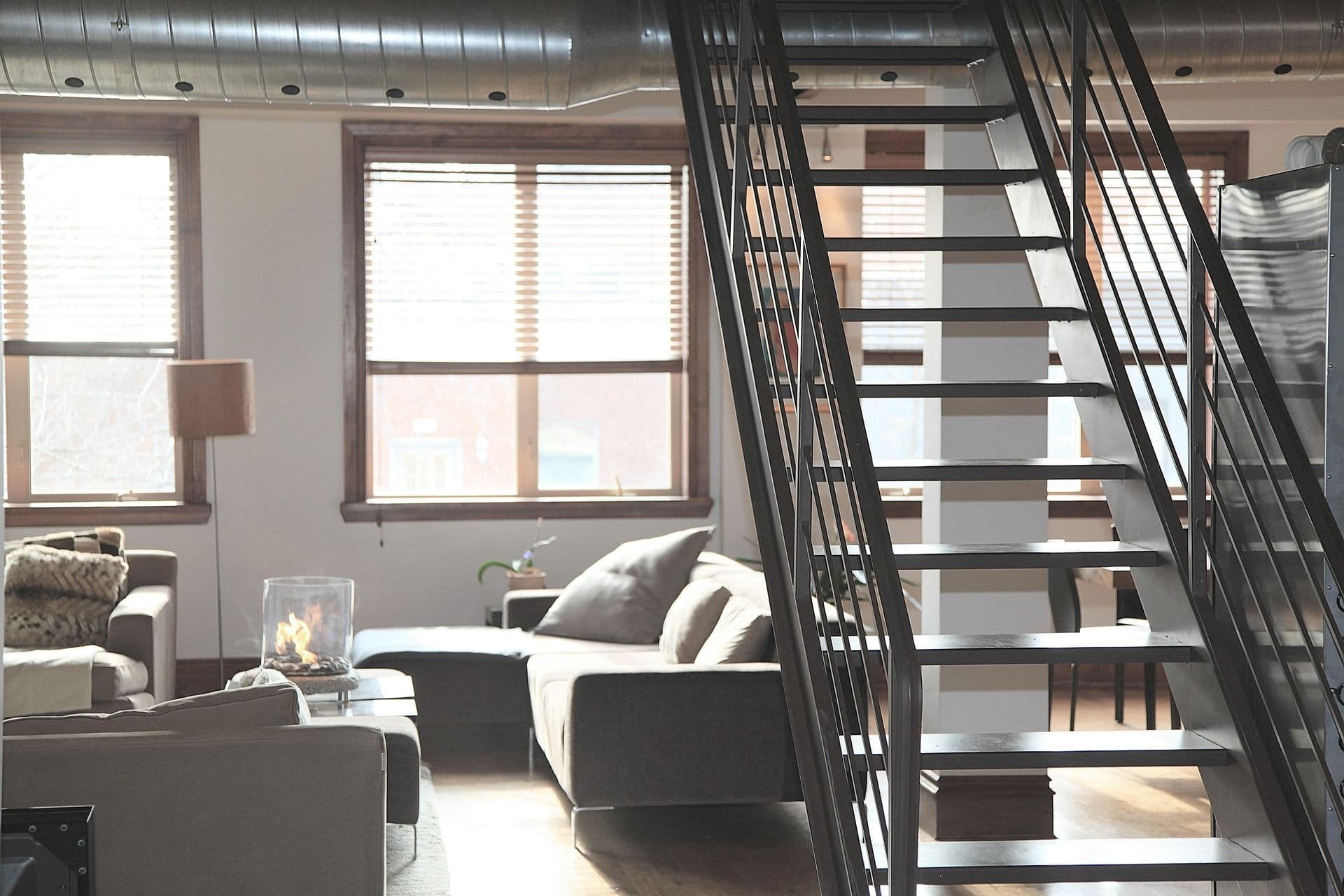 Électricité et assurance habitation : ce que votre assureur exige
